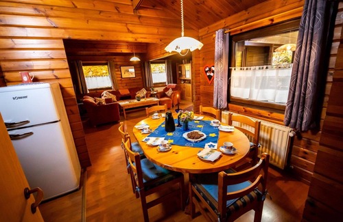 Bad Arolsen House | Beautiful private villa for 6 guests with WIFI, TV, patio and parking