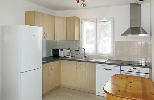 La Tranche-sur-Mer House | Beautiful private villa for 4 people with TV, terrace and pets allowed