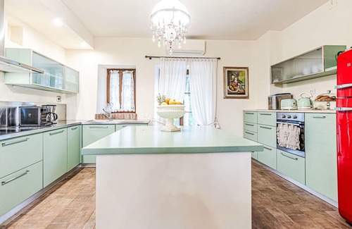 Montecatini Val di Cecina Villa | Beautiful private villa for 10 people with pool, WIFI, A/C, TV and terrace