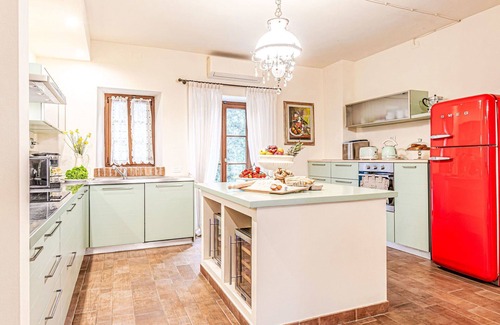 Montecatini Val di Cecina Villa | Beautiful private villa for 10 people with pool, WIFI, A/C, TV and terrace