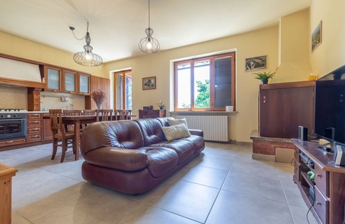 Urbisaglia House | Beautiful private villa for 7 guests with WIFI, private pool, TV, patio and panoramic view