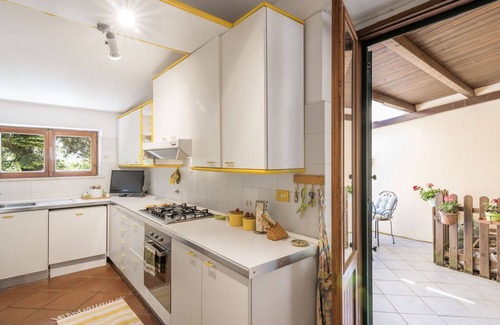 Allumiere House | Beautiful private villa for 7 guests with WIFI, TV, terrace and pets allowed