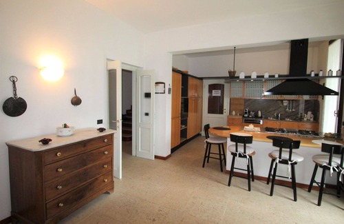 Castronno Villa | Beautiful private villa for 10 guests with A/C, WIFI, TV and terrace