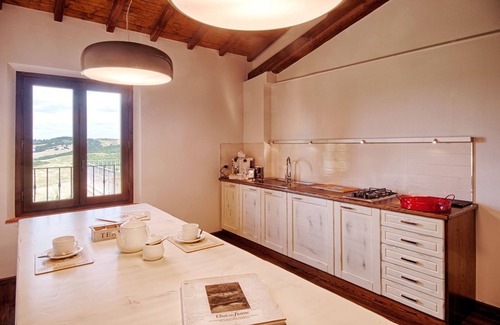 Castelfiorentino Villa | Beautiful private villa with WIFI, hot tub, sauna, private pool, TV, terrace and panoramic view