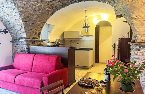 Lucinasco House | Beautiful private villa for 7 guests with WIFI and patio