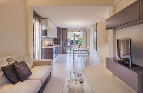 Stiava House | Beautiful private villa for 4 guests with WIFI, hot tub, A/C
