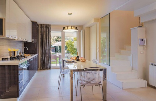 Stiava House | Beautiful private villa for 4 guests with WIFI, hot tub, A/C