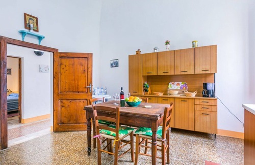 Sinalunga Villa | Beautiful private villa for 11 people with WIFI, TV, balcony and pets allowed