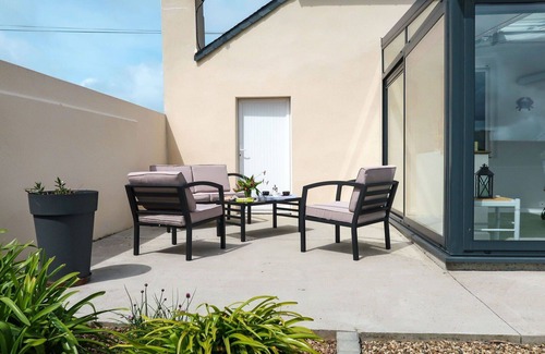 Pleubian House | Beautiful private villa for 4 people with WIFI, TV, terrace and pets allowed
