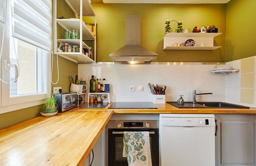 Portbail House | Beautiful private villa for 2 guests with WIFI, terrace and pets allowed