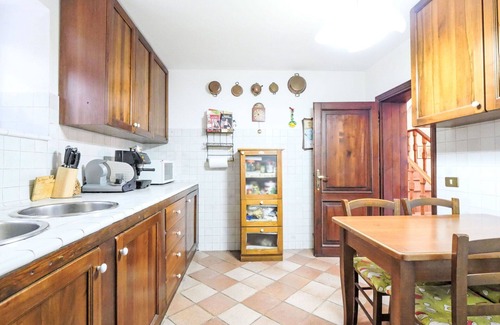 Montieri House | Beautiful private villa for 8 guests with WIFI, TV, patio and pets allowed