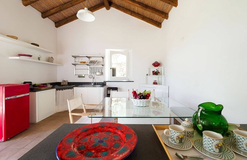 Rovittello Villa | Beautiful private villa for 10 people with WIFI, private pool, TV, terrace and pets allowed