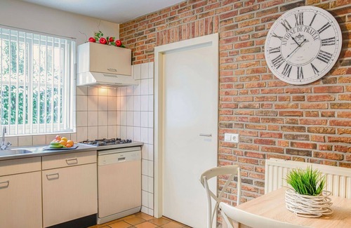 Losser House | Beautiful private villa for 16 people with WIFI, TV and terrace