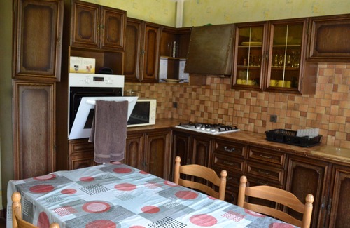 Pionnat House | Beautiful private villa for 8 guests with A/C, WIFI, TV, terrace and pets allowed
