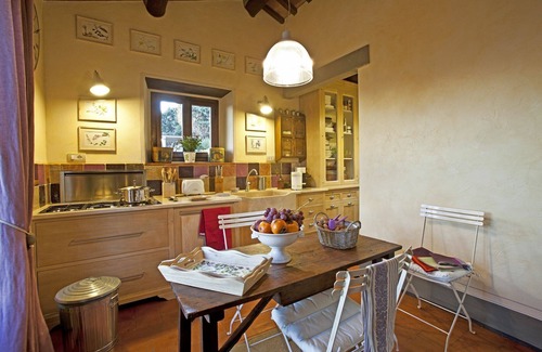 Cortona Villa | Beautiful private villa for 8 people with WIFI, A/C, private pool, TV, veranda and panoramic view