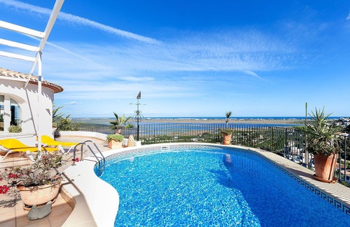 Monte Pego Villa | Beautiful private villa for 10 people with private pool, WIFI, A/C, TV and terrace