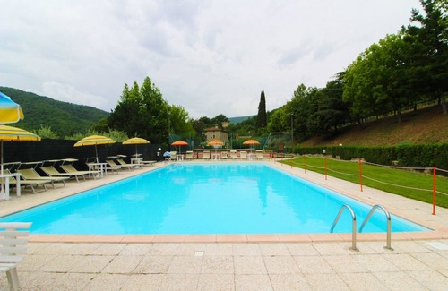 Bivio Lugnano Villa | Beautiful private villa for 18 guests with WIFI, private pool, TV, veranda and pets allowed