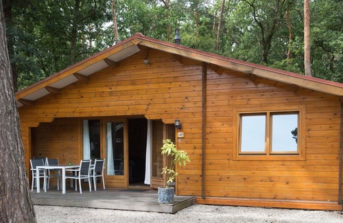 Nieuwe Heide House | Beautiful private villa for 4 guests with WIFI, TV, terrace and parking
