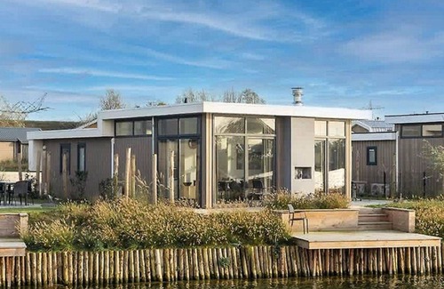 Linden House | Beautiful private villa for 8 people with WIFI, TV and terrace