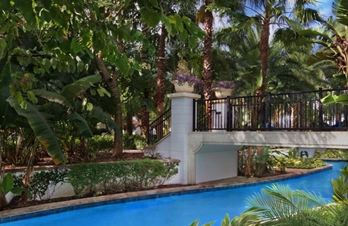 Florida Central Atlantic Coast Resort | Beautiful property with lazy River. Close to Disney parks. Beautiful grounds