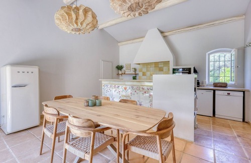 Ollioules House | Beautiful Provencal house with swimming pool