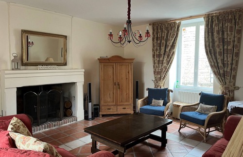 Chalais Other | Beautiful quaint french farmhouse in the Vienne countryside