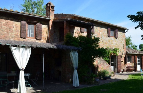 Foiano della Chiana House | Beautiful rustic farmhouse for up to 8 people in Marciano della Chiana - with private pool, Wi-Fi, S