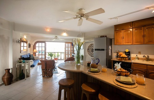 Conchas Chinas Condo | Beautiful & relaxing Condo Azul in prestigious Conchas Chinas