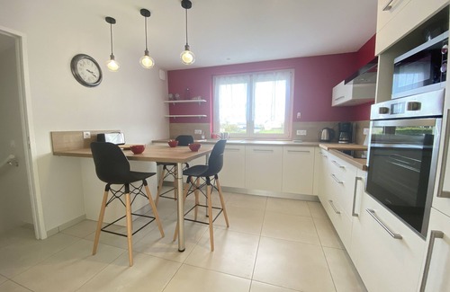 Plouescat House | Beautiful Renovated House with Beach Access Just 100 Meters AwaynRated 3*