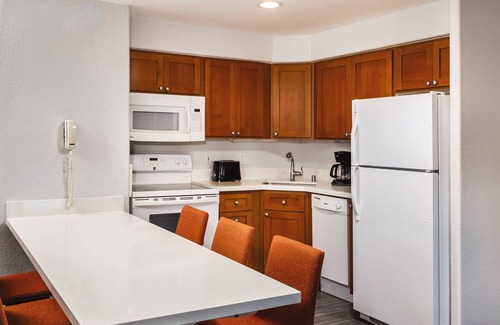 Uptown Design District Resort | Beautiful resort in the heart of it all!