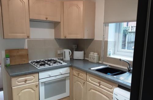 Rowton House | Beautiful romantic village house with Netflix