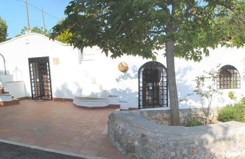 Carovigno Villa | Beautiful, rustic villa with private pool and basketball court in Puglia, Italy