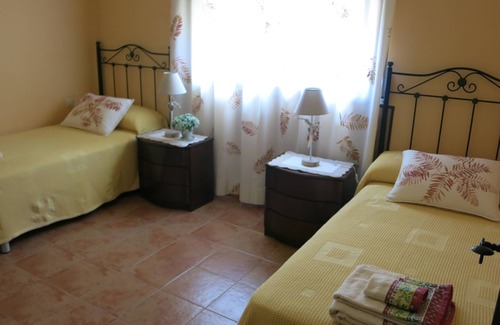 Adigna House | Beautiful rustic house for 8 people in 5 min. by Sanxenxo. Heating biomass