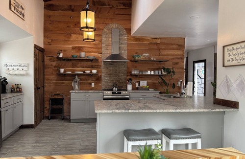 Orrtanna House | Beautiful rustic/newly renovated Home near Gettysburg, PA