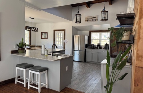 Orrtanna House | Beautiful rustic/newly renovated Home near Gettysburg, PA
