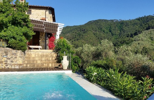 Nocchi House | Beautiful Rustico with private pool.