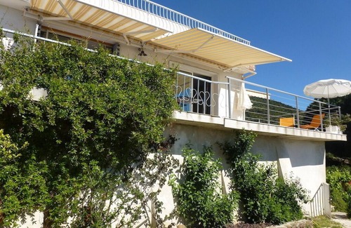 Le Lavandou Apartment | Beautiful sea view - Spacious and comfortable - Walking distance to the beach