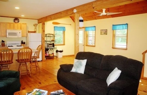 Deer Isle Cottage | 'Beautiful Secluded Coastal Maine Island cottage Rental' Four Season