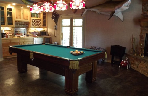 Grove House | Beautiful Setting! Private, Rambling House on Wooded Acreage - Available Sept 1