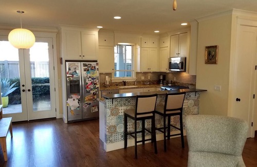 Sonoma House | Beautiful Sonoma Wine Country Home by Historic Plaza