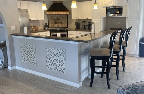 Ridge Wood Heights House | Beautiful, Spacious Heated Pool Home - Close to Siesta Key Beach!