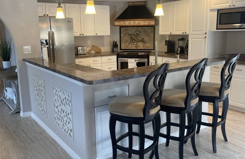 Ridge Wood Heights House | Beautiful, Spacious Heated Pool Home - Close to Siesta Key Beach!