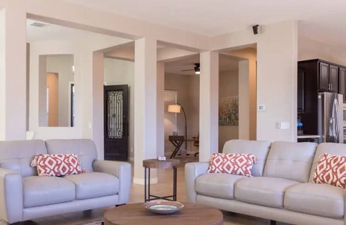Surprise Farms House | Beautiful Spacious Oasis w/ Pool and BBQ