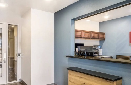 Sanford Apartment | Beautiful Studio apartment (418147) by Houzlet