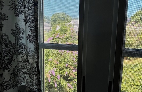 West Mystic Apartment | Beautiful Studio overlooking the Mystic River