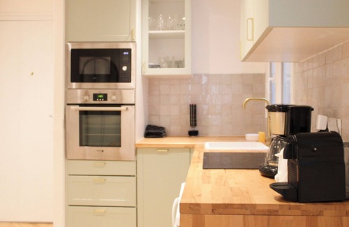 Quartier de la Folie-Mericourt Apartment | Beautiful T2 near Place de la République