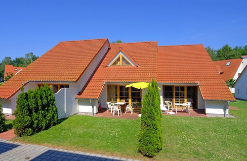 Zingst House | Beautiful terraced house in a quiet location in the vacation park!