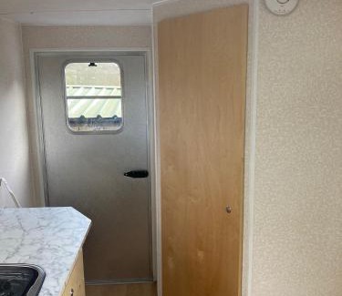 Norwich Apartment | Beautiful Tiny house on wheels