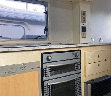 Norwich Apartment | Beautiful Tiny house on wheels