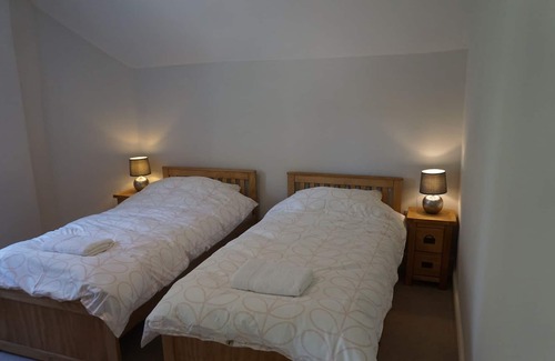 Holmrook Cottage | Beautiful, traditional sandstone cottage; 20 mins - Scafell Pike; 5 mins - beach